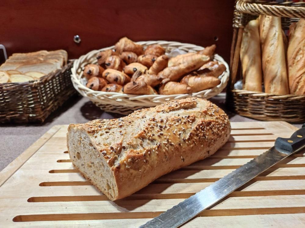 فندق كيرياد تاربس أودوس Odos المظهر الخارجي الصورة